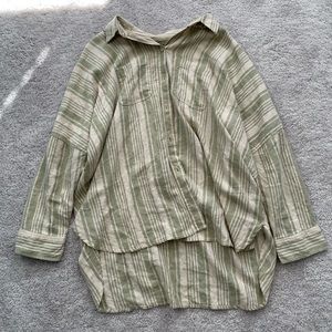 American eagle button up